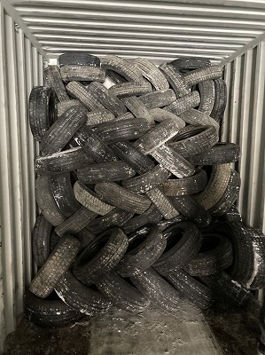 Loading image when exporting used tires(to Central Asia)